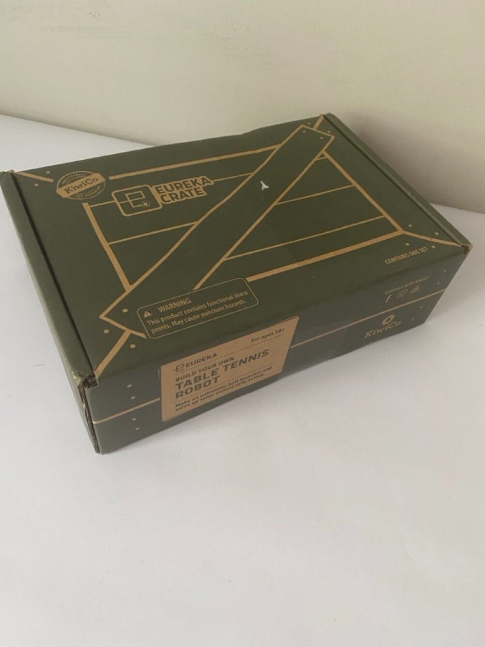KiwiCo Eureka Crate Table Tennis Robot build kit. Recommended ages 14+